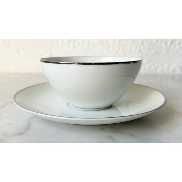 Vintage Noritake Colony China Japan Flat Cup & Saucer Set White Platinum Trim - Picture 3 of 9
